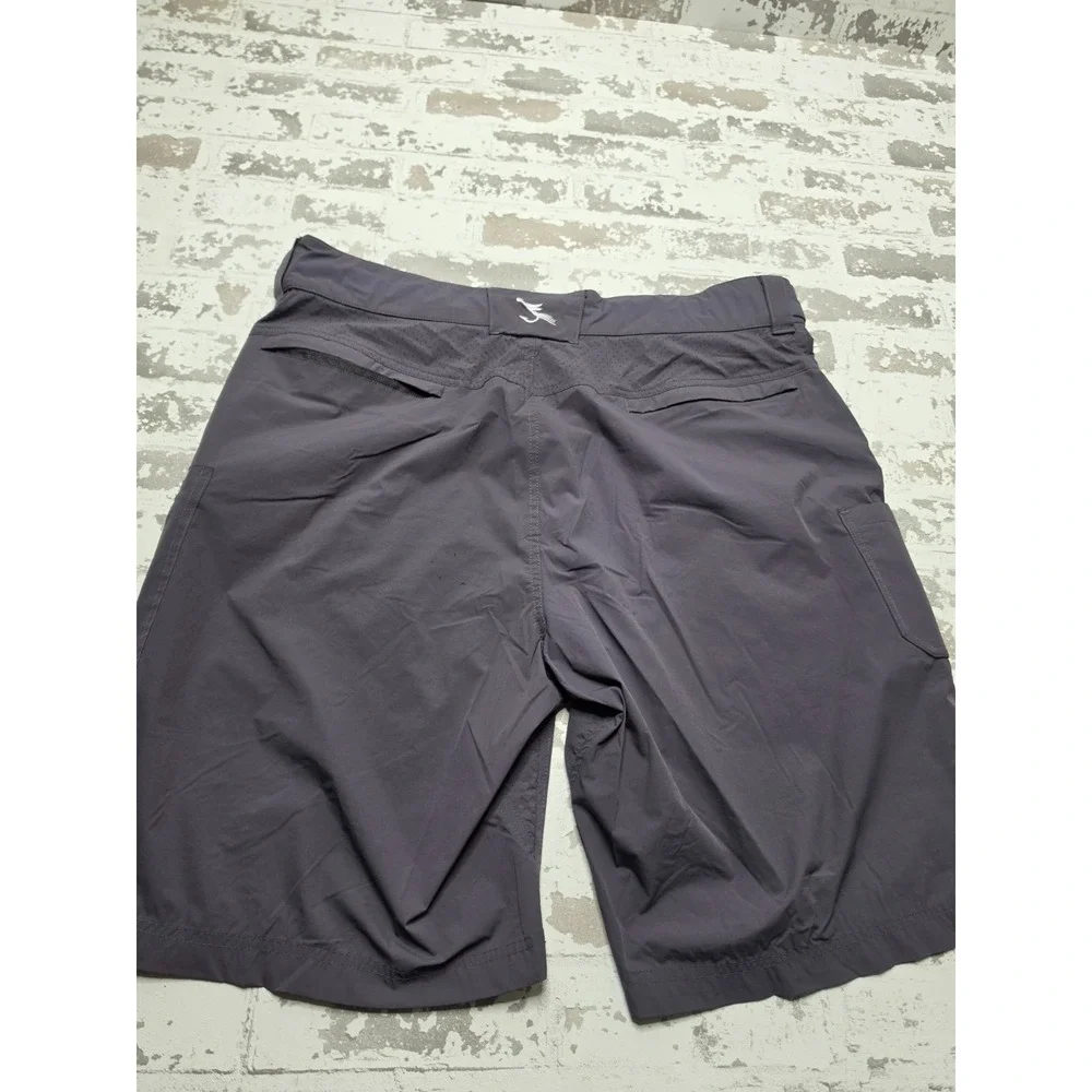 Palmyth Black Cargo Fishing Shorts Men's XL
